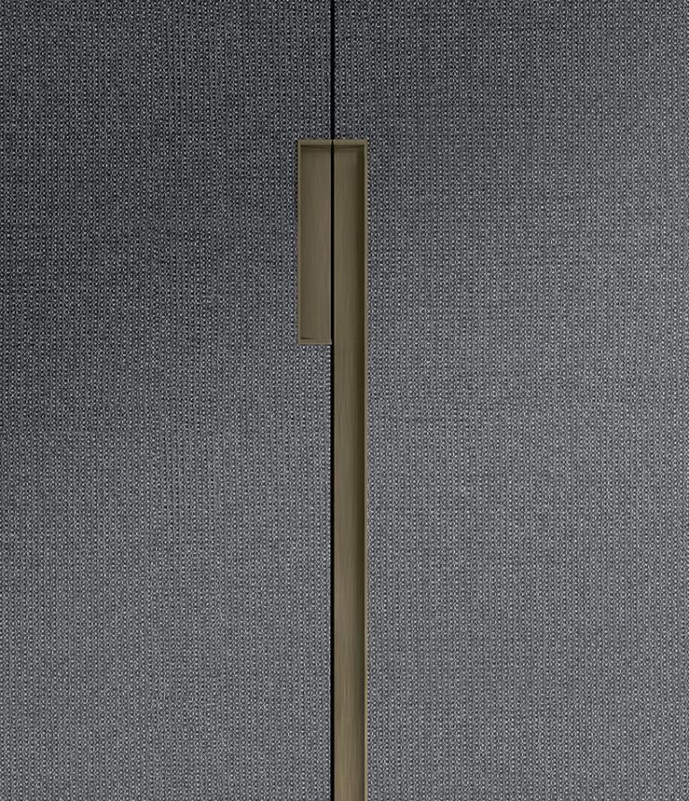 Façade de meuble en panneau textile gris ardoise avec poignée intégrée bronze